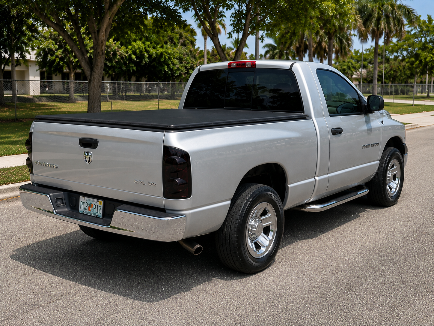 2003 Dodge Ram 1500 • 5.7L HEMI V8 • Bed Cover wireless CarPlay